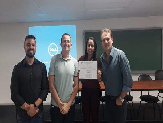 Alunos de Engenharia têm orientação profissional com especialista em RH