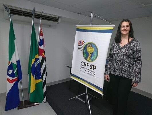 CRF realiza curso de “Acompanhamento farmacoterapêutico – Uma visão prática”