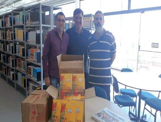 UniFSP recebe Doação de Livros para seu acervo literário.