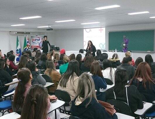 24 de Maio - Palestra de Enfermagem: Uma voz para liderar. Saúde para todos
