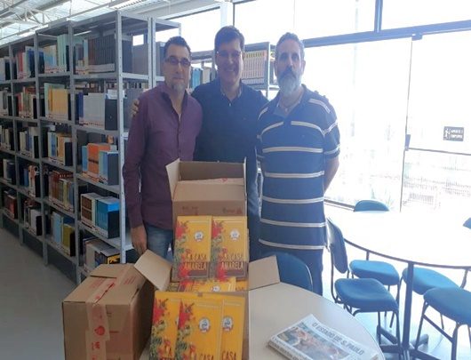 UniFSP recebe Doação de Livros para seu acervo literário.