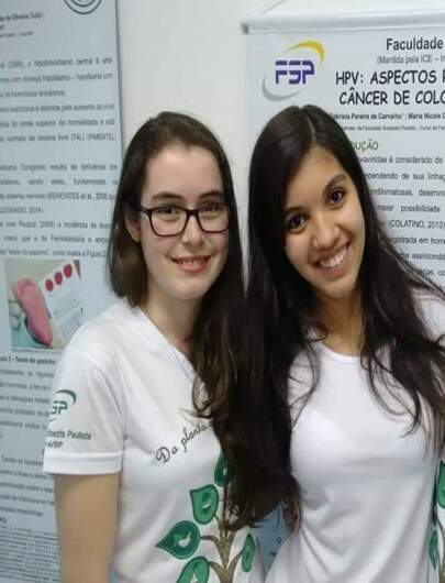 Alunas da UniFSP são aprovadas em concurso público.